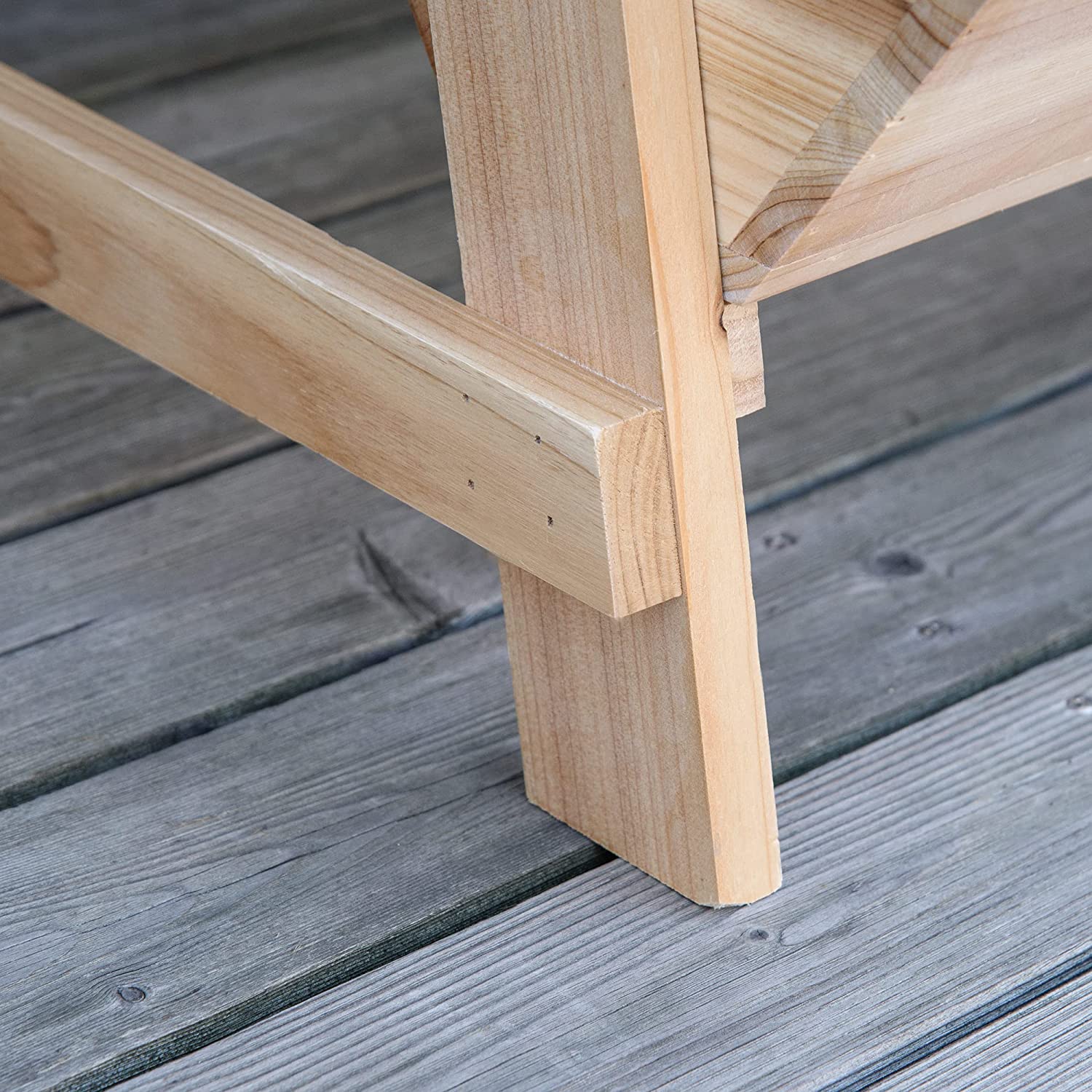 Jardinière en bois en forme de lit de jardin avec tissu non tissé pour arrière-cour